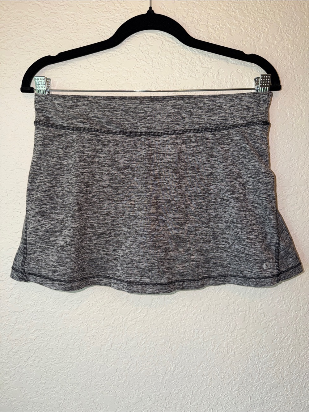 Xersion Gray Heather Performance tennis/running Skort. Girls size XL, reg 16